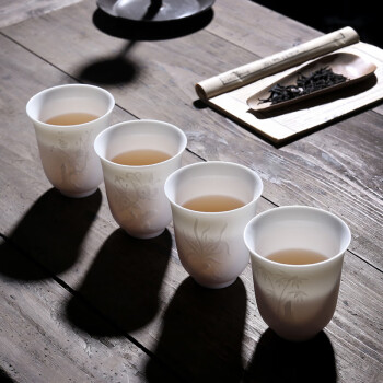 白瓷白酒杯茶杯三两150复古家用套装酒盅陶瓷酒具喝酒杯子酒杯 梅兰竹菊4个杯子套装