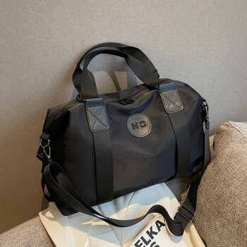 圣腾（SAINTONG）单肩旅行包轻便男女手提行李包小旅游包行李袋商务出差斜跨旅行袋 黑色 小容量